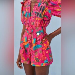 NWOT Farm Rio Macaw Puff Sleeve Romper Size S missing button